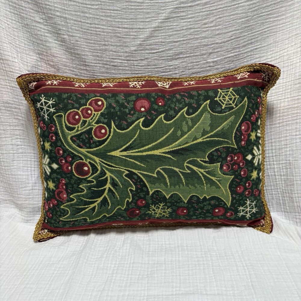 Christmas Tapestry Pillow: Holly Berry Leaf Velvet Accent Pillow (16x12)